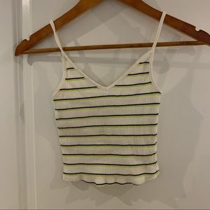 Cute ardene crop top